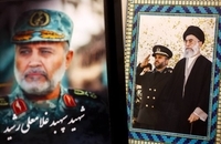 حضور قالیباف در منزل سپهبد شهید غلامعلی رشید (2)