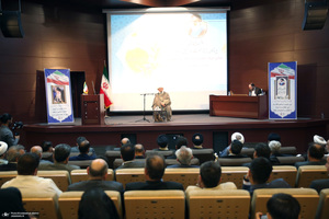 جشن میلاد امام رضا (ع) در حرم امام خمینی (س)