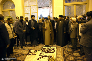 مراسم چهلمین روز ارتحال سید محمود دعایی در حرم مطهر امام خمینی