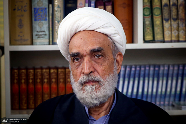 محمدعلی خسروی: نباید اجازه هدایت و تبلیغ به هرکسی داد/ گاهی عزت در صلح است و گاه در جنگ