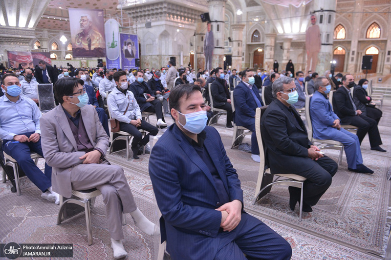 اجتماع کارگران به مناسبت دومین سالگرد شهادت حاج قاسم سلیمانی در حرم امام خمینی(س)