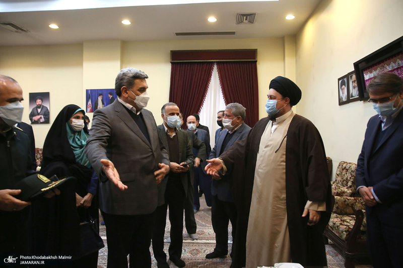 تجدید میثاق شهردار تهران و اعضای شورای اسلامی شهر تهران با آرمان های امام(س)