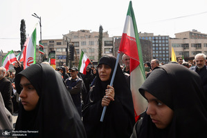مراسم تشییع پیکرهای مطهر 84 شهید قهرمان ناوشکن دنا -1