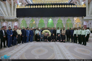 تجدید میثاق کارکنان و بسیجیان فرودگاه امام خمینی(ره) با بنیانگذار جمهوری اسلامی ایران