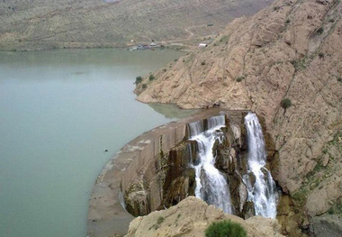 تخلیه ساکنان روستای حاجی آباد اراک صحت ندارد