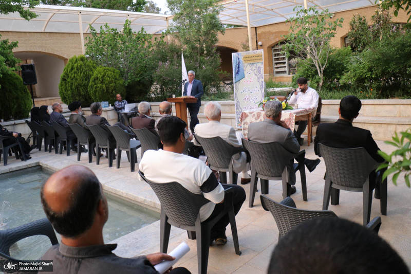 کارگاه آموزشی جایزه ادبی روح الله در خمین