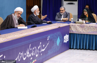 نشست رئیسی با 50 نفر از دبیران کل احزاب و فعالان سیاسی (11)