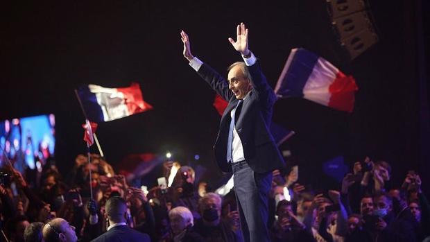 در اولین گردهمایی انتخاباتی ترامپ فرانسه چه گذشت؟