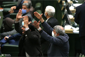 حاشیه و متن بررسی صلاحیت علیرضا رزم حسینی وزیر پیشنهادی صمت