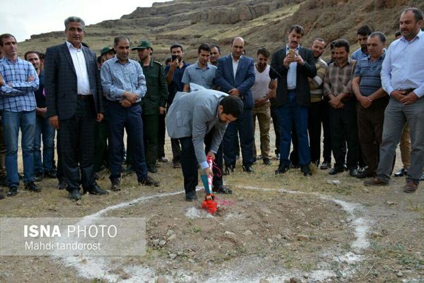 احداث مغازه های صنعتگران ماکو کلنگ زنی شد