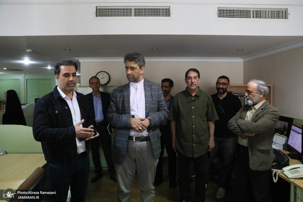 حضور معاون ارتباطات و اطلاع‌رسانی دفتر رییس جمهور در تحریریه جماران+تصاویر