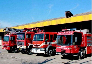 آتش نشانی کرج تیم امدادی به مناطق سیل زده اعزام کرد