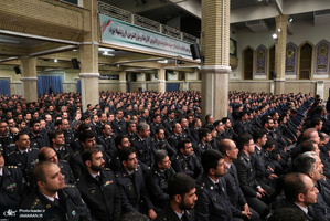 دیدار جمعی از فرماندهان و کارکنان نیروی هوایی ارتش با فرمانده معظم کل قوا