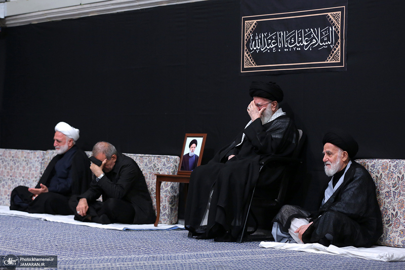 اولین شب مراسم عزاداری حضرت اباعبدالله الحسین (ع) در حسینیه امام خمینی