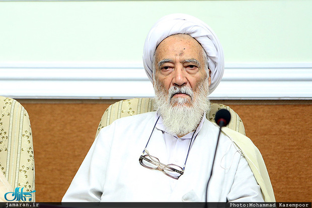 آیت الله موحدی کرمانی: انصافا دولت زحمت کشید و آمریکا بدعهدی کرد