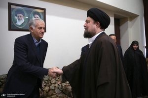 دیدار مدیرعامل و مدیران بانک دی با سید حسن خمینی