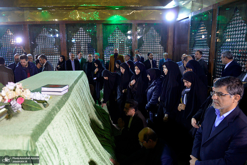 تجدید میثاق رئیس و مدیران بنیاد مستضعفان با آرمان های حضرت امام خمینی (س)