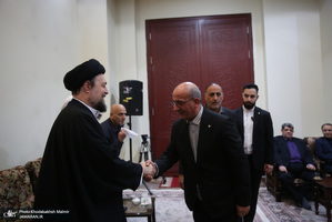 دیدار وزیر ارتباطات و معاونین با سید حسن خمینی