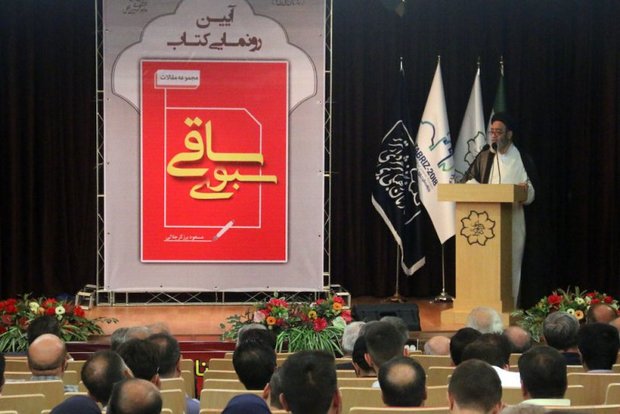 هیچ رسانه نوینی نمی تواند جایگزین کتاب شود