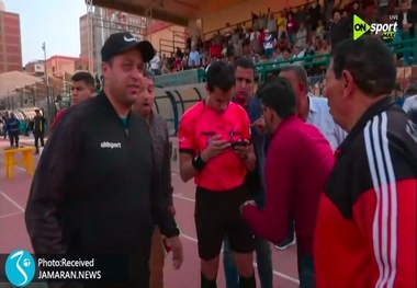 اتفاق عجیب در فوتبال مصر؛ VAR با گوشی موبایل!