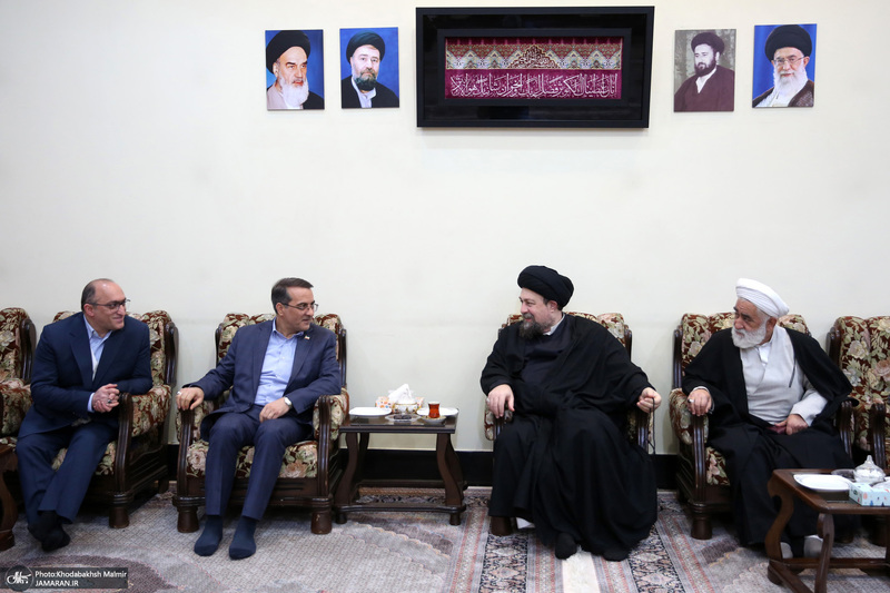 دیدار رئیس سازمان اداری و استخدامی و مدیران نظام اداری کشور با سید حسن خمینی