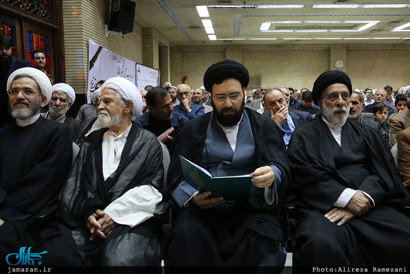 مراسم ختم مادر حجت الاسلام و المسلمین محتشمی پور در مسجد نور-2