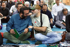 مراسم ختم مرحوم اکبر عبدی در مسجد بلال صدا و سیما