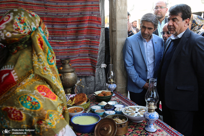 جشنواره اقوام ایرانی به مناسبت هفته وحدت در منطقه 22 
