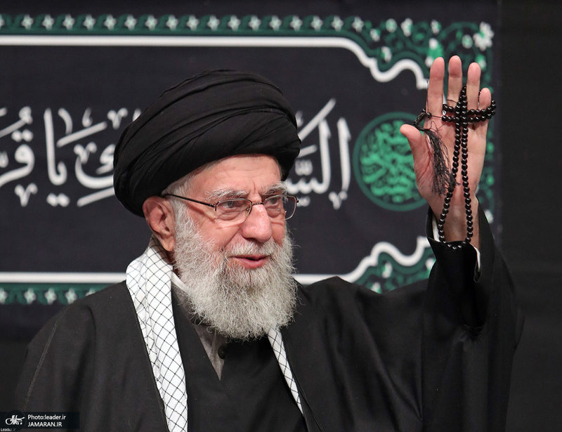 اولین شب مراسم عزاداری حضرت فاطمه‌زهرا (س) در حسینیه امام خمینی