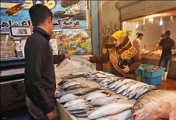 مردم آبادان خواستار نظارت بیشترمسئولان بر بازار هستند