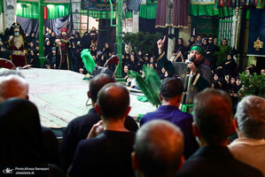 مراسم روز تاسوعاى حسينی در تکیه بزرگ تجریش