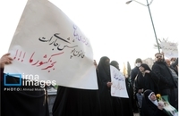 تجمع مقابل مجلس برای قانون حجاب (17)