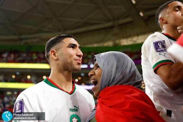 عکس|توییت ستاره مراکش: "عاشقتم مادر"