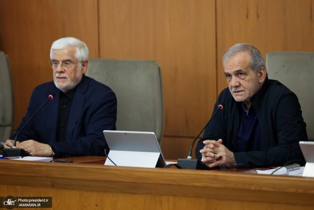 پزشکیان: اگر مردم با ما همراه باشند هیچ مشکلی کشور را به مخاطره نمی‌اندازد