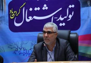 استاندار فارس بر وصول مطالبات معوق بانک ها تاکید کرد