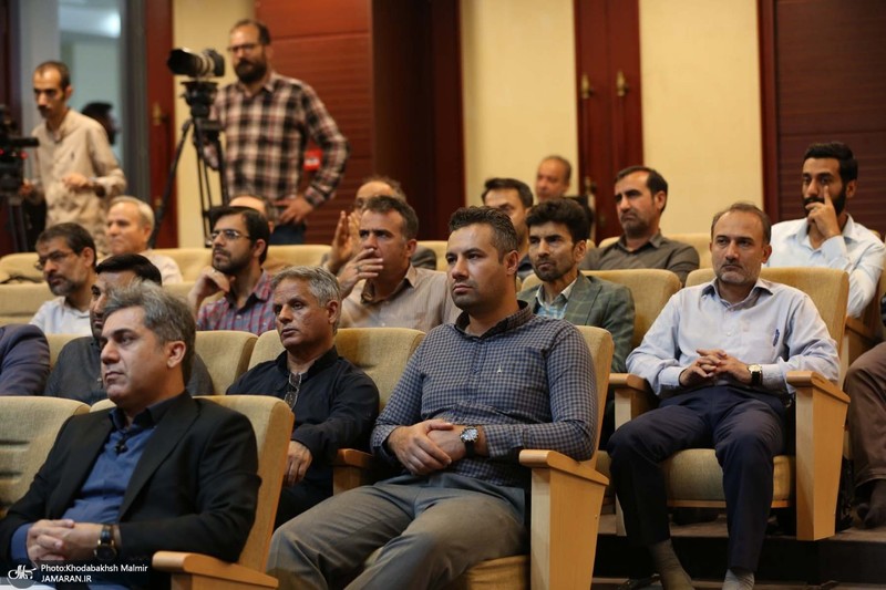 دیدار رئیس و کارکنان سازمان اوقاف و امور خیریه با سید حسن خمینی