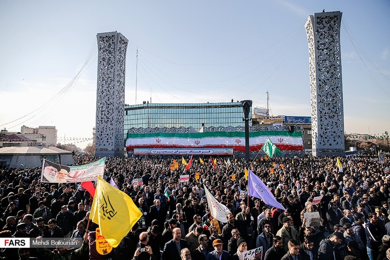 بزرگداشت حماسه ۹ دی در میدان امام حسین(ع)