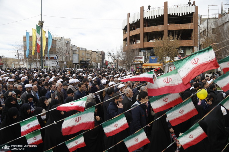 راهپیمایی نمازگزاران قمی‎ در محکومیت جنایت تروریستی کرمان