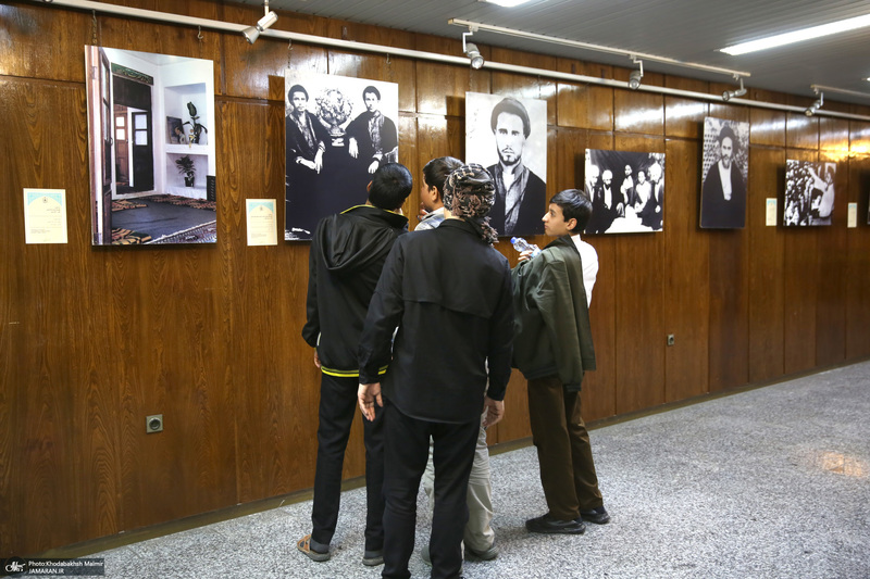 بازدید اقشار مختلف مردم از بیت امام خمینی (س) در جماران