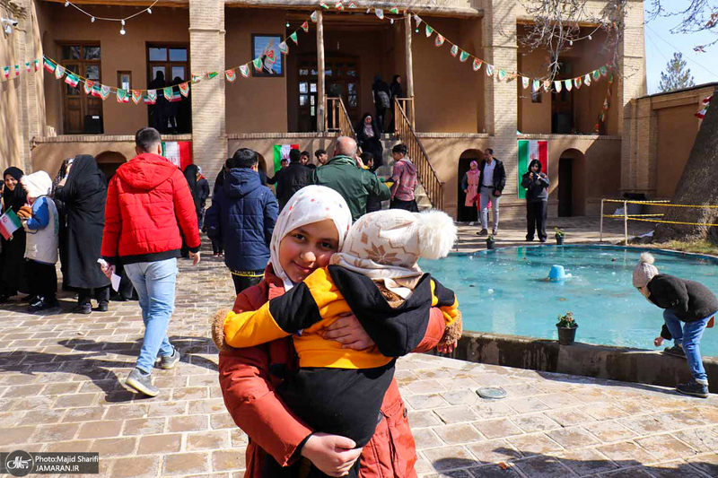 راهپیمایی باشکوه 22 بهمن در خمین