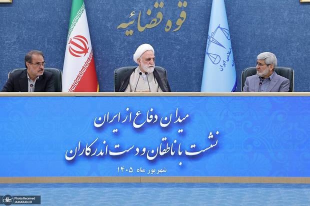 محسنی‌اژه‌ای: همگان باید خود را ملزم به تبعیت از قانون بدانیم/ آیا هر شخصی که تشخیص اشتباه دهد و سیاست نادرست اتخاذ کند، نفوذی و خائن است؟!/ دو وزیر محکوم در دولت سیزدهم ترک فعل نکرده بودند، مرتکب جرم شده بودند