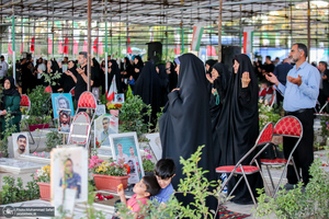 مراسم پرفیض دعای عرفه در قطعه شهدا