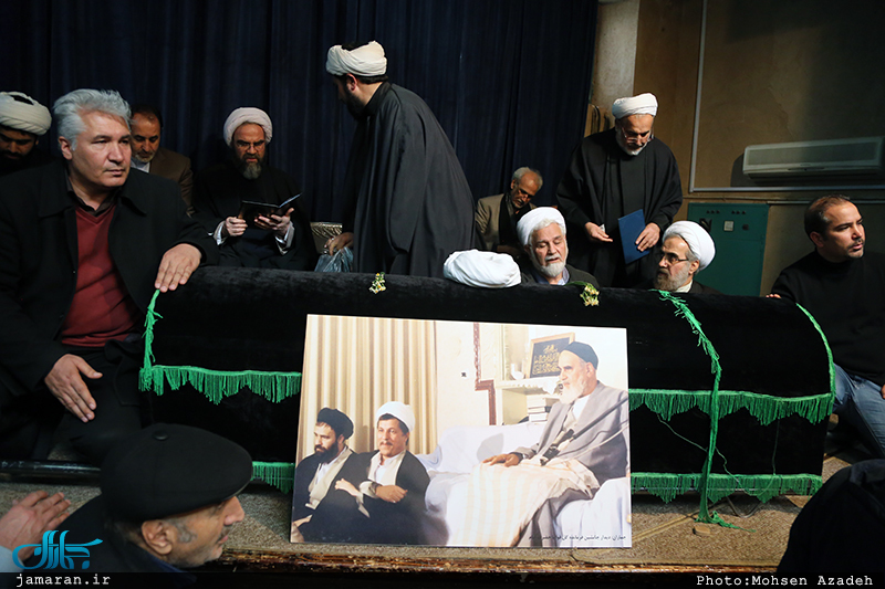  مراسم وداع با پیکر آیت الله هاشمی رفسنجانی(ره) در حسینیه جماران