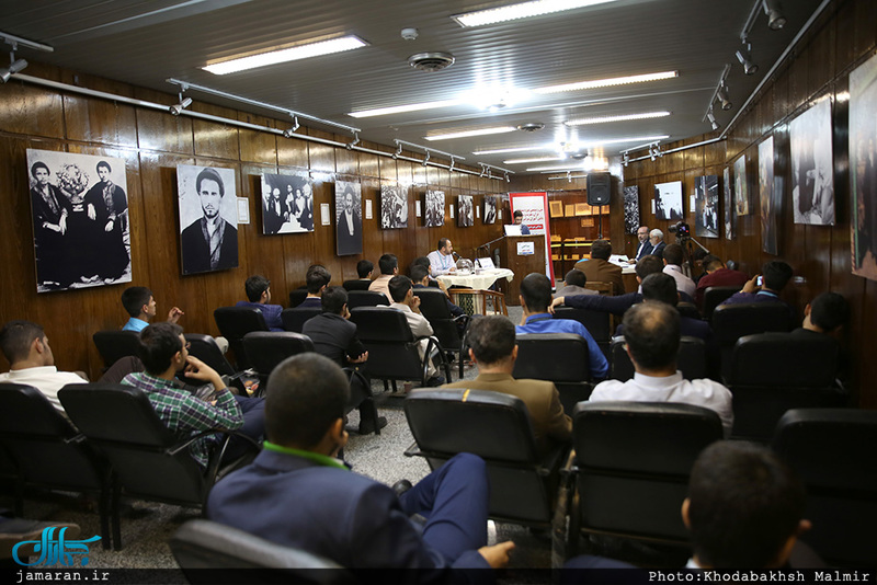 مراسم سی و ششمین دوره مسابقات قرآن، عترت و نماز دانش آموزان در حسینیه جماران