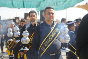 دسته عزاداری خادمین حرم حضرت معصومه (س) در روز شهادت امام رضا (ع)