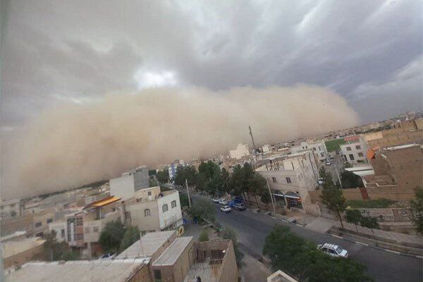 ببینید/ لحظه ورود طوفان به تهران