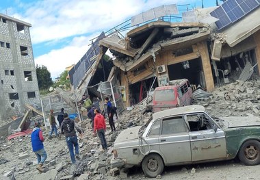 گسترده‌ترین حمله اسرائیل به جنوب لبنان از زمان آتش‌بس/ شهادت ۲ نفر و جراحت ۱۰ نفر/ حزب‌الله: ارتباطی با حمله موشکی به شمال فلسطین اشغالی نداریم  + عکس و فیلم