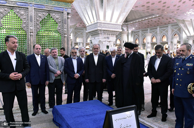 تجدید میثاق رئیس‌جمهور و اعضای دولت با آرمان‌های حضرت امام خمینی - 1