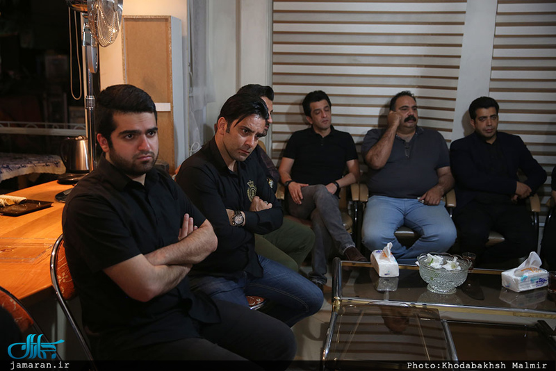 حضور سید حسن خمینی در منزل مرحوم مجید نائینی پیشکسوت فوتبال