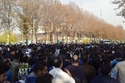 اعتراض هواداران استقلال به مقابل ساختمان مجلس کشیده شد + عکس
